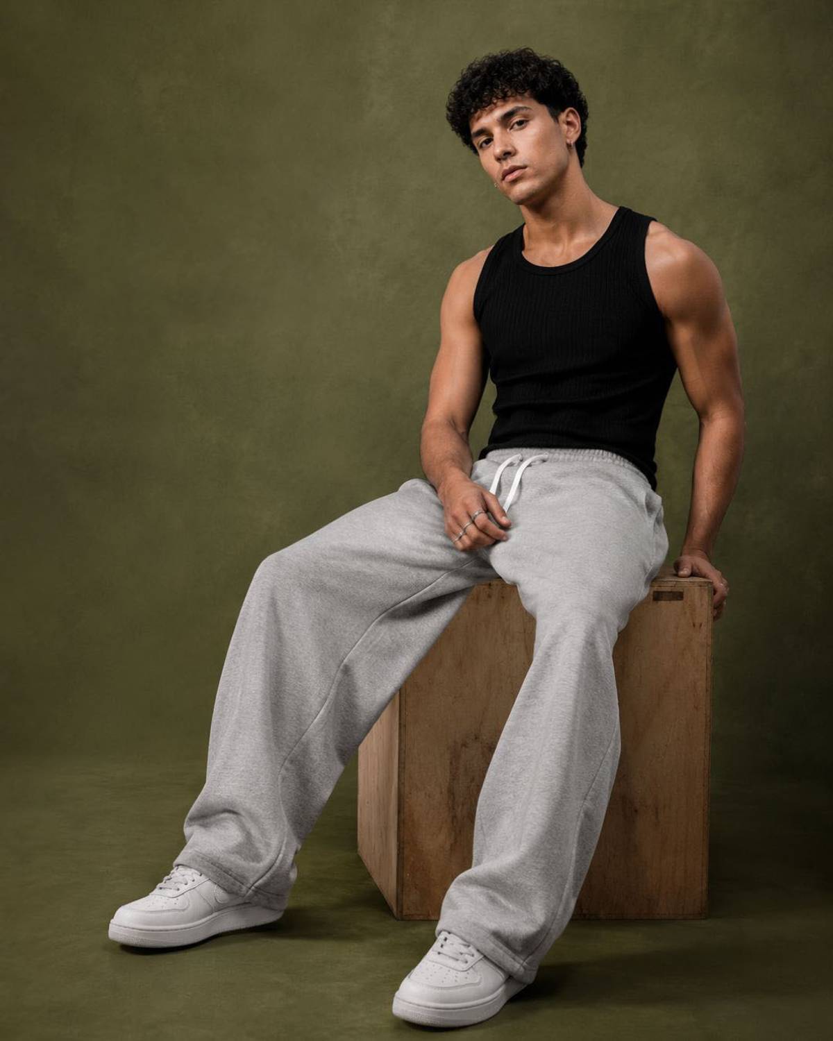 Cloth N Code Solid Men Silver Track Pants - Image 3