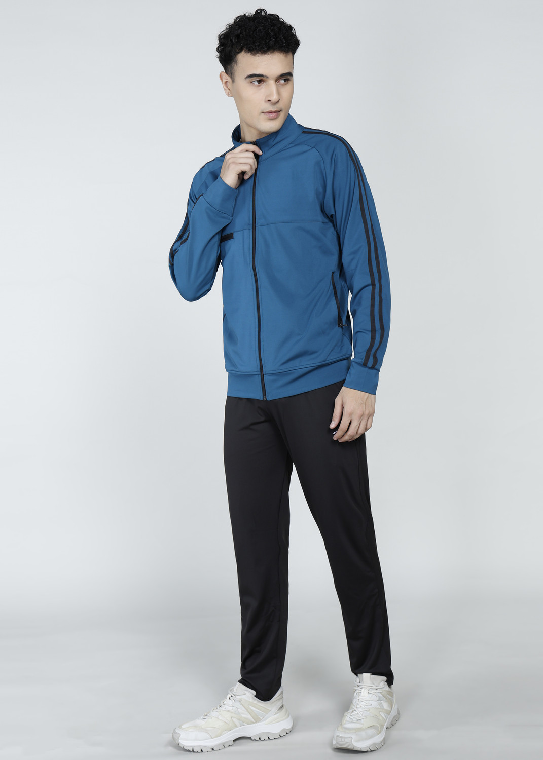 Image of Shiv Naresh Solid Men Track Suit