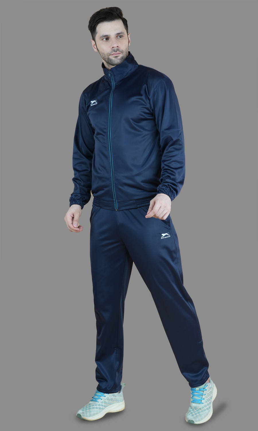Image of Shiv Naresh Solid Men Track Suit