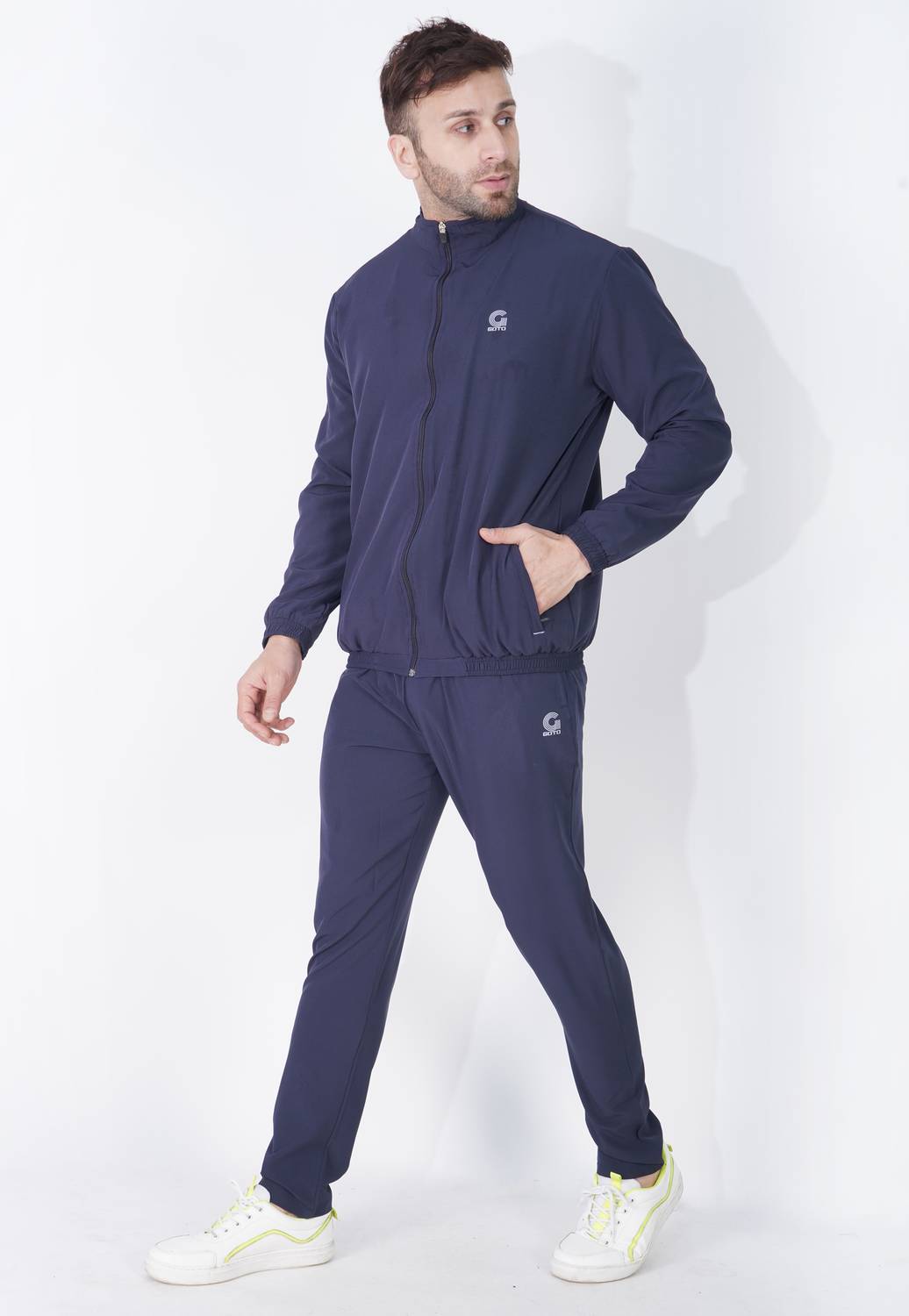 Apraa & Parma Solid Men Track Suit