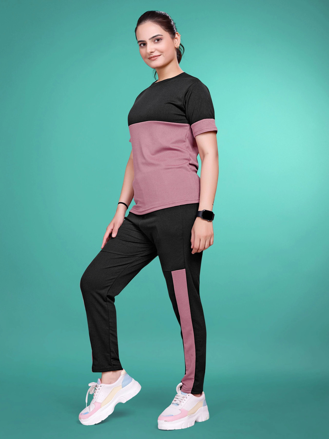 Image of SAKARMAA Colorblock Women Track Suit