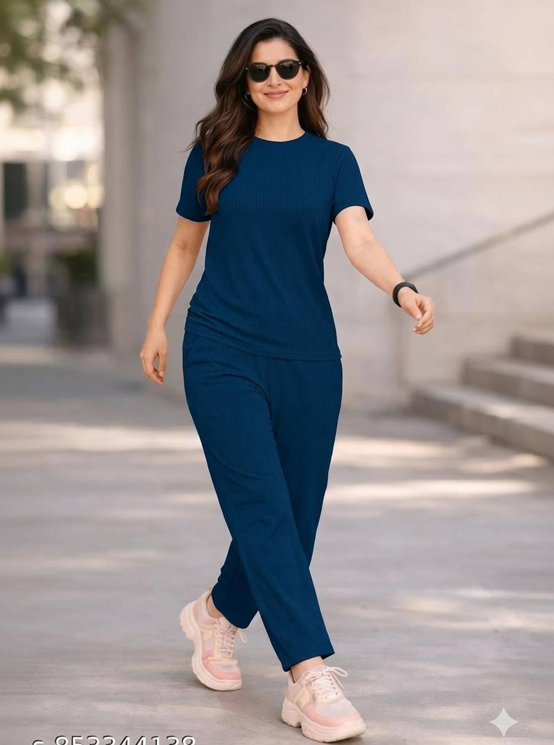 bharatbazaar Solid Women Track Suit