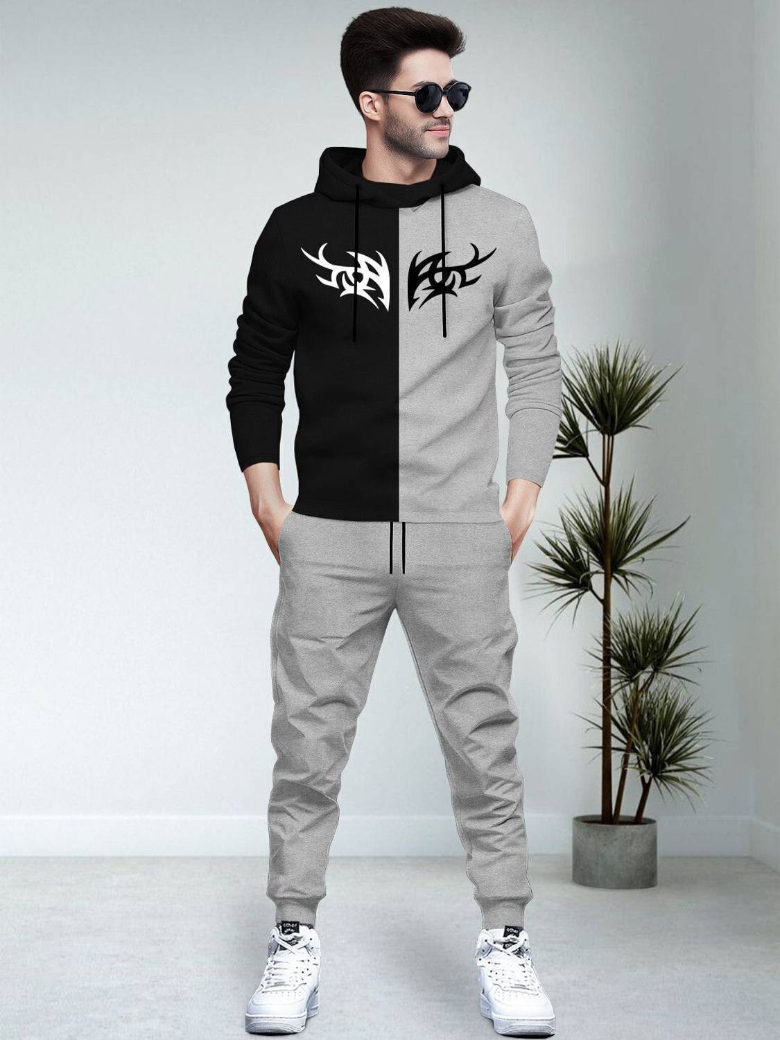 BLIVE Printed, Colorblock Men Track Suit