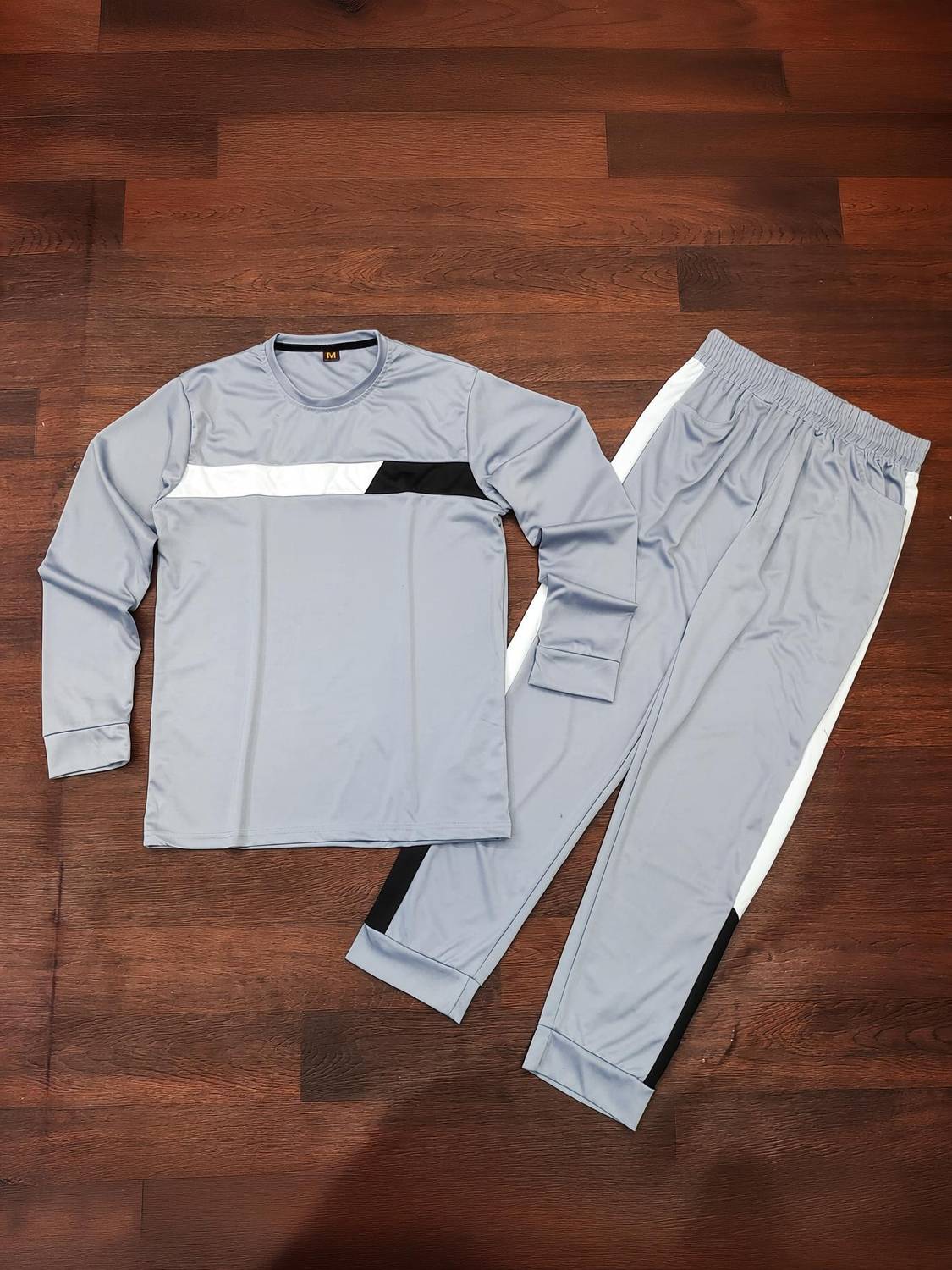 BajrangFashion Men Colorblock Grey Night Suit Set