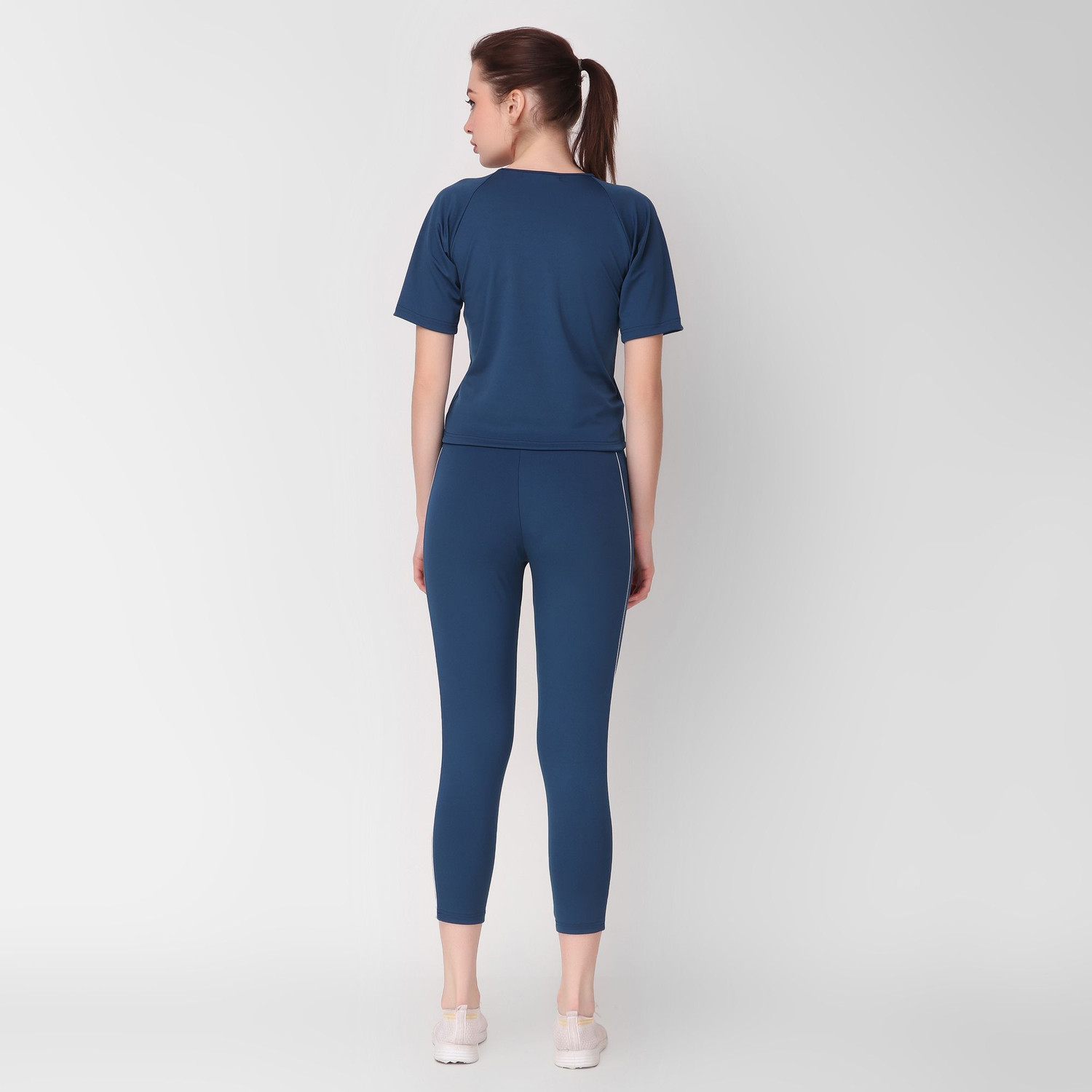 Image of benzos Solid Women Track Suit