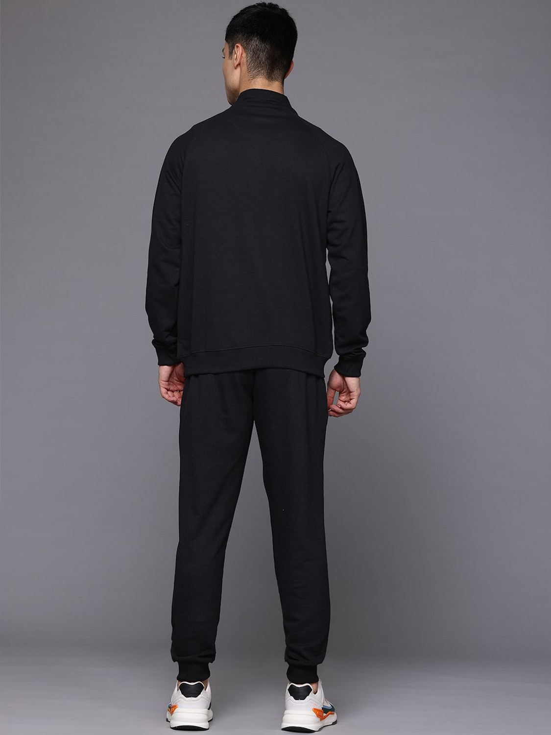 Image of HRX by Hrithik Roshan Solid Men Track Suit