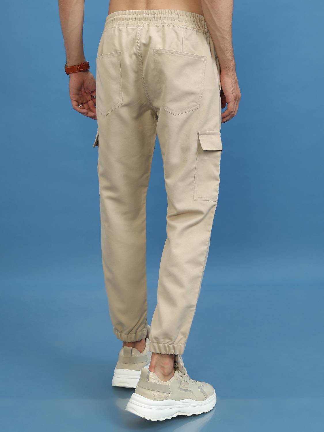 HIGHLANDER Men Khaki Trousers Green - Image 2