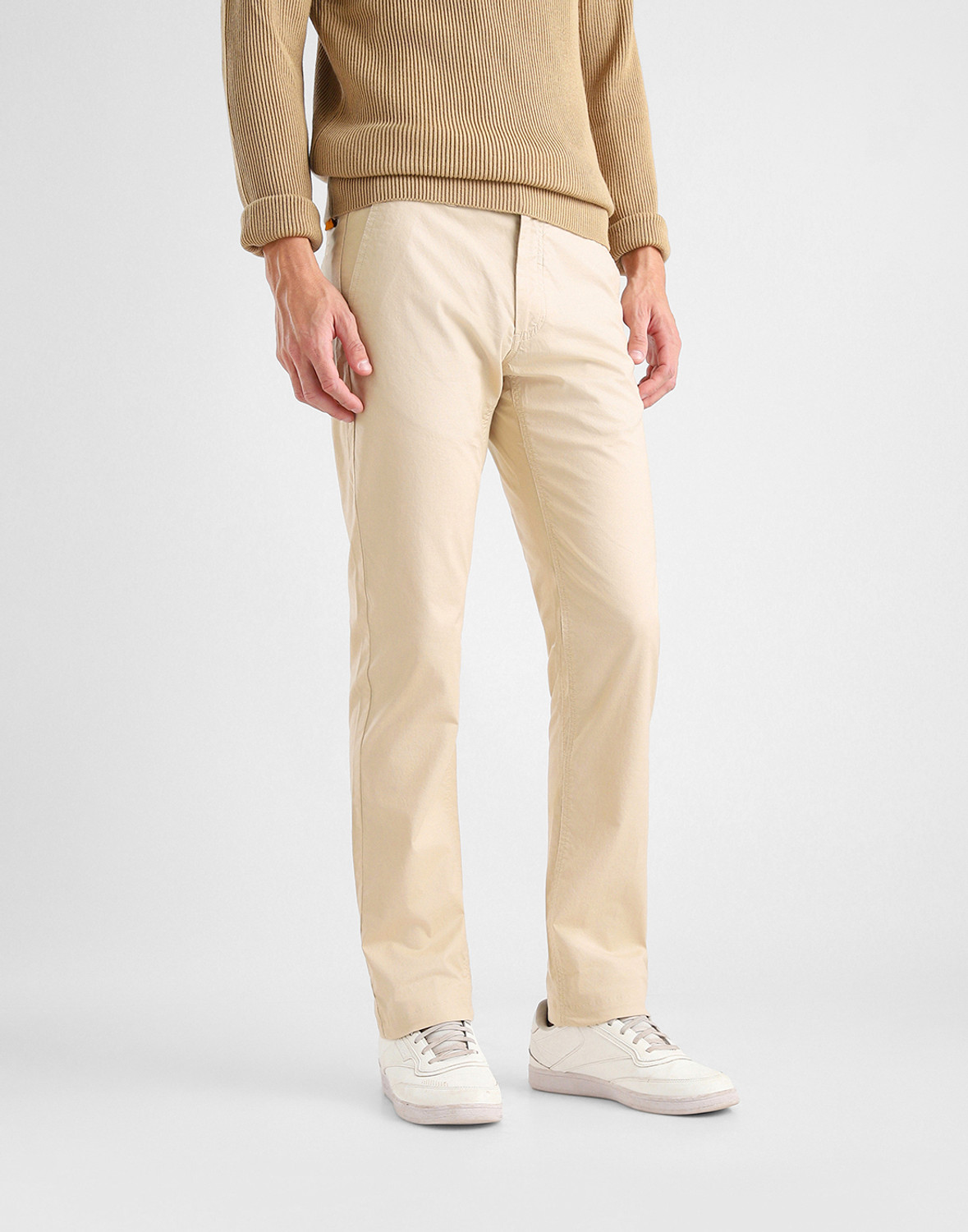 Image of VAN HEUSEN SPORT Men Slim Fit Khaki Cotton Blend Trousers