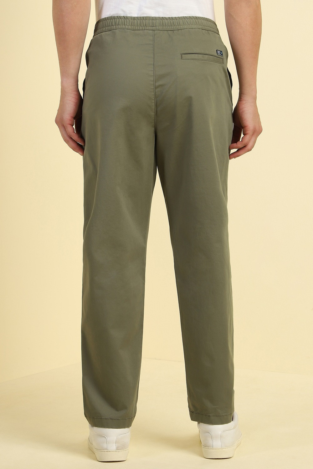 Image of Allen Solly Comfort Fit Men Green Trousers