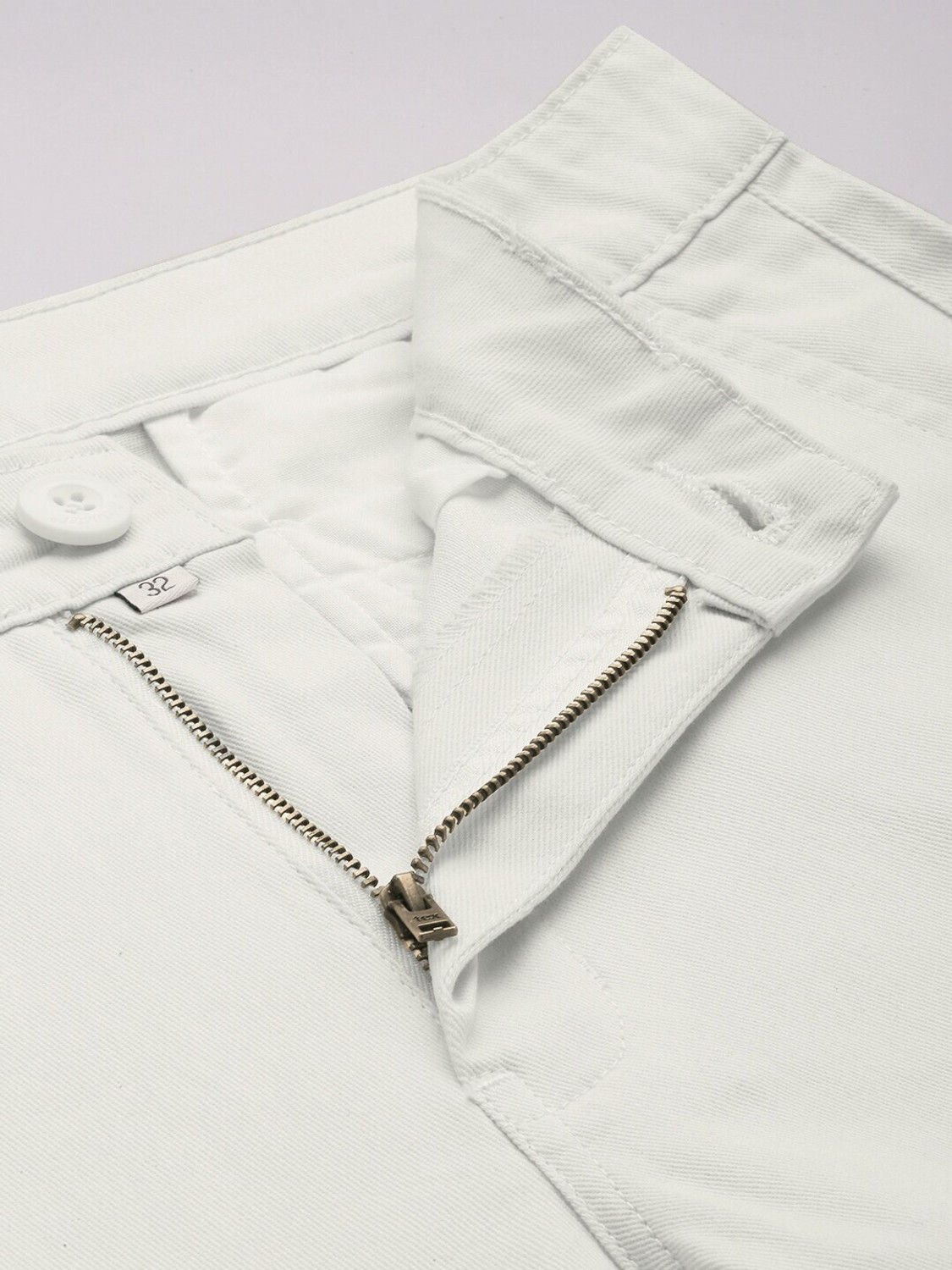 Image of Roadster Regular Fit Men White Trousers