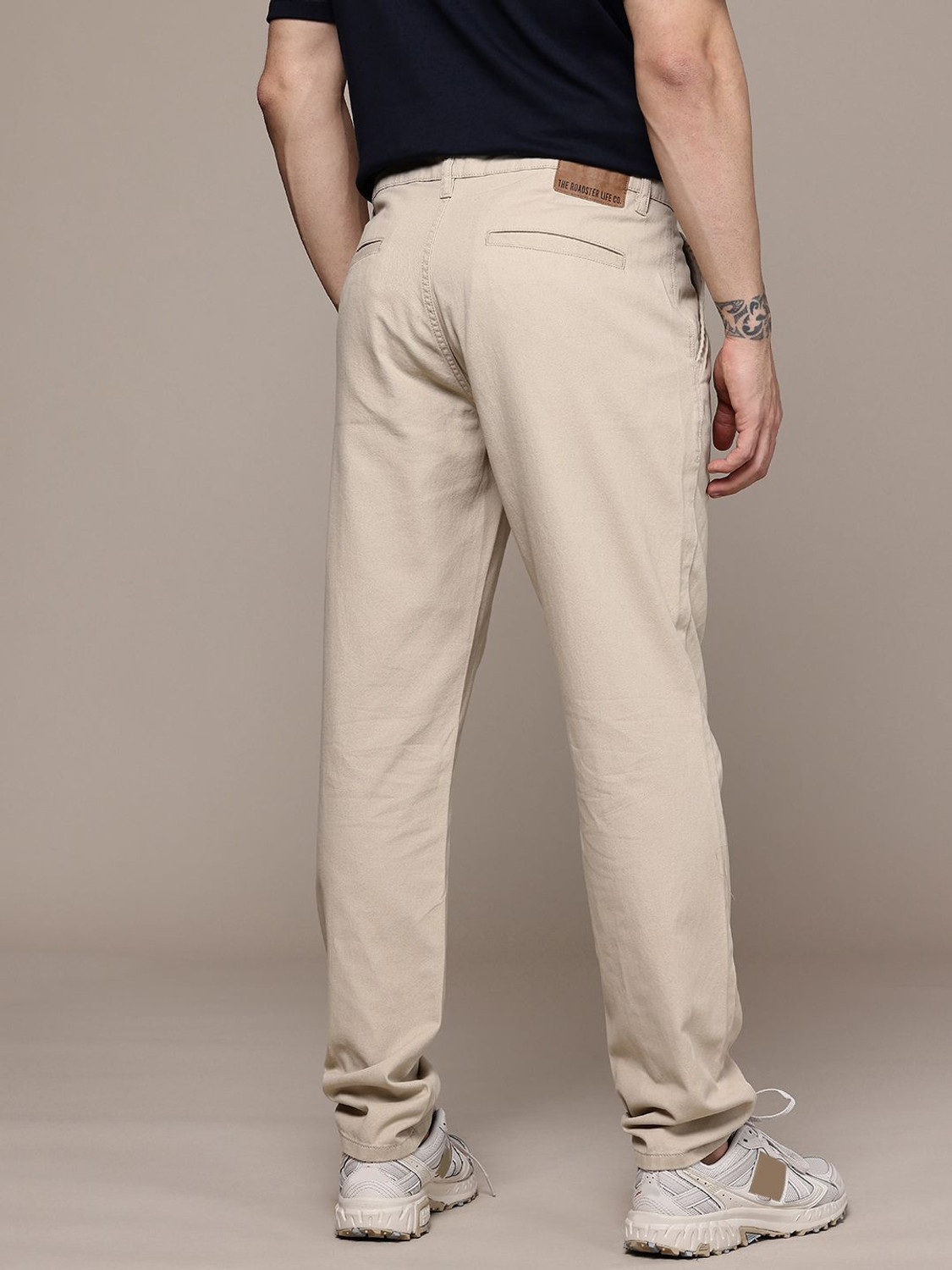 Image of Roadster Regular Fit Men Beige Trousers