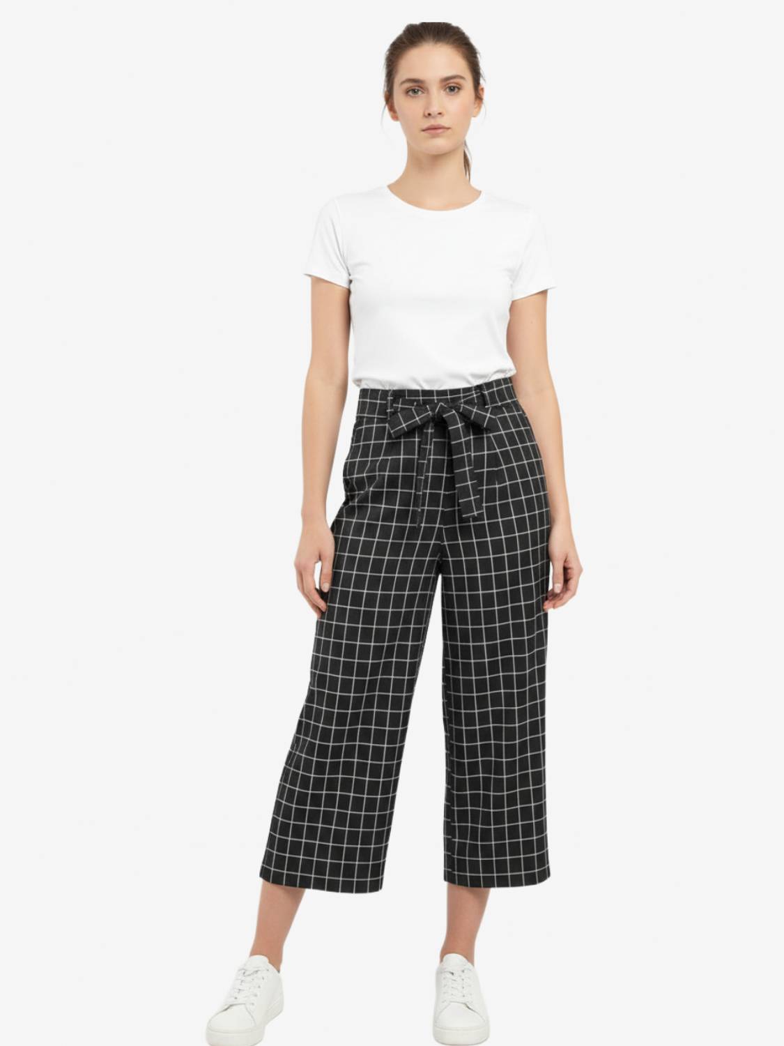 Artisan Glory Loose Fit Women Black Trousers