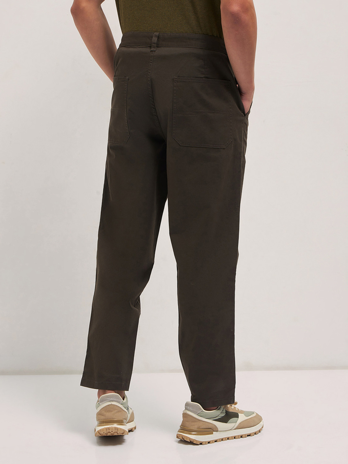 Image of THE BEAR HOUSE Regular Fit Men Brown Trousers