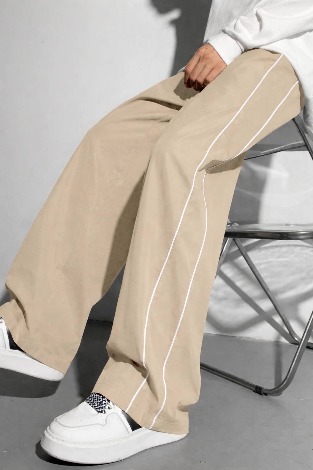 Amakriti Essence Loose Fit Beige Trousers