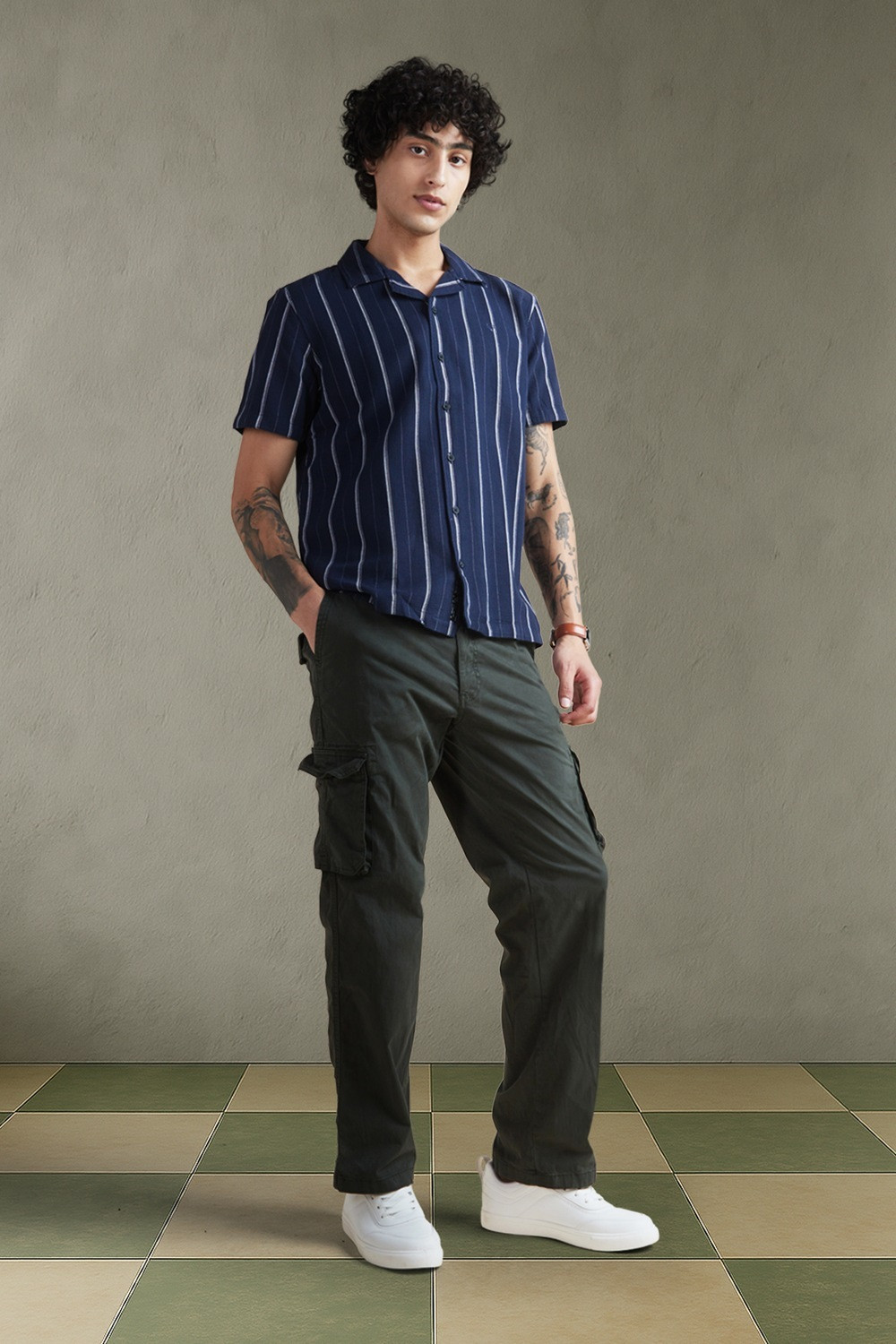 Image of Allen Solly Regular Fit Men Grey Trousers