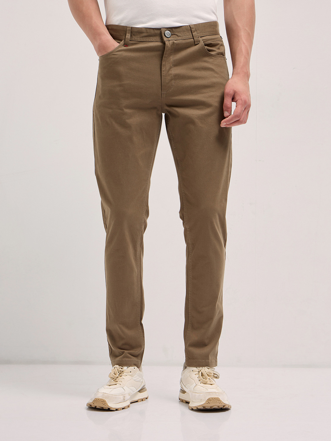 Image of THE BEAR HOUSE Slim Fit Men Brown Trousers