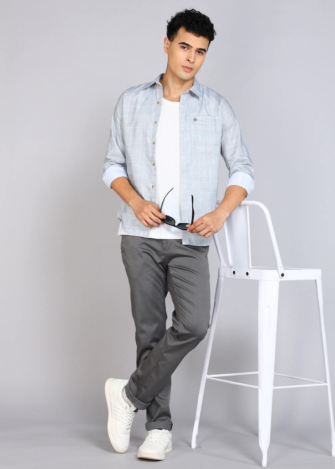 Image of KILLER Slim Fit Men Blue Trousers