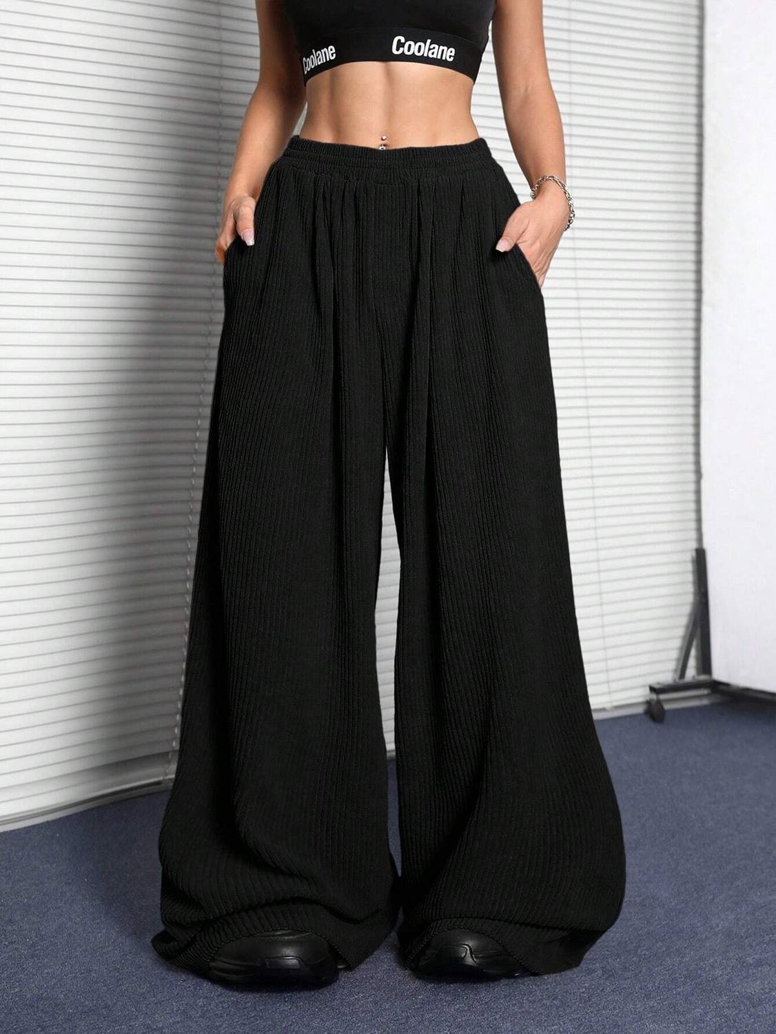 METRONAUT Loose Fit Black Trousers for Women