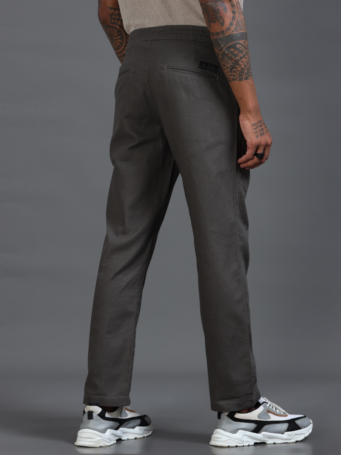 Image of Roadster Relaxed Men Grey Trousers