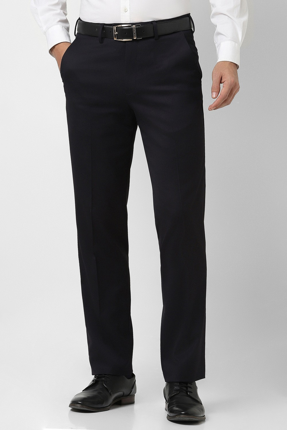 Image of VAN HEUSEN Regular Fit Men Black Trousers
