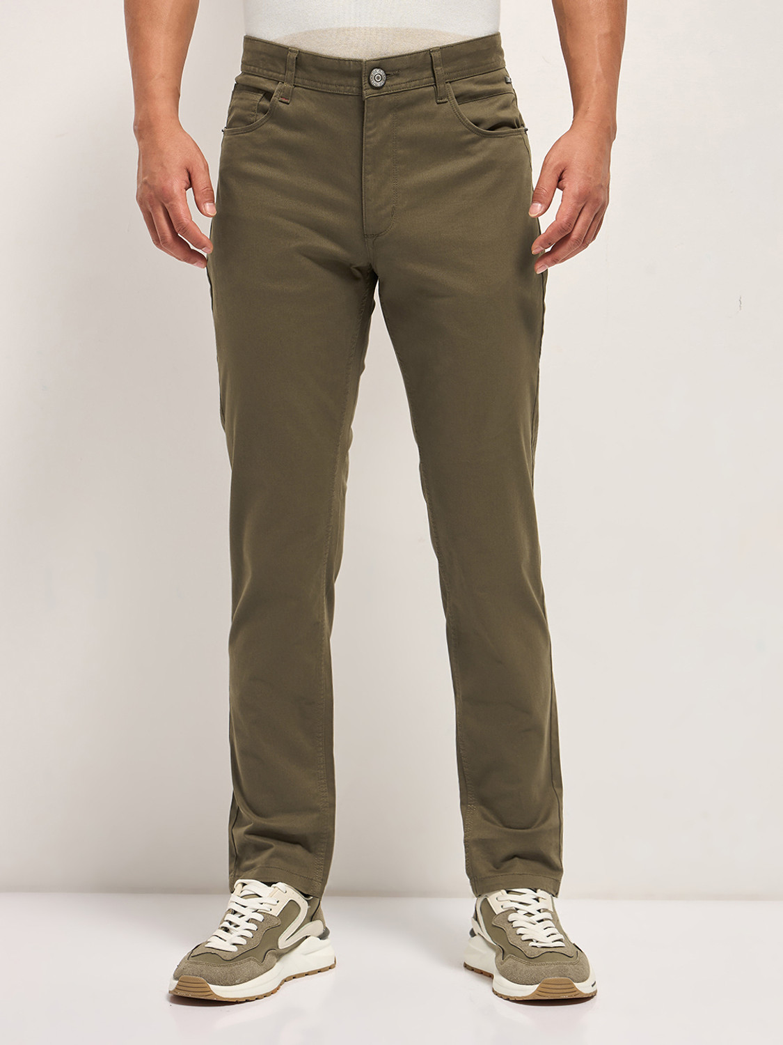 Image of THE BEAR HOUSE Slim Fit Men Dark Green Trousers