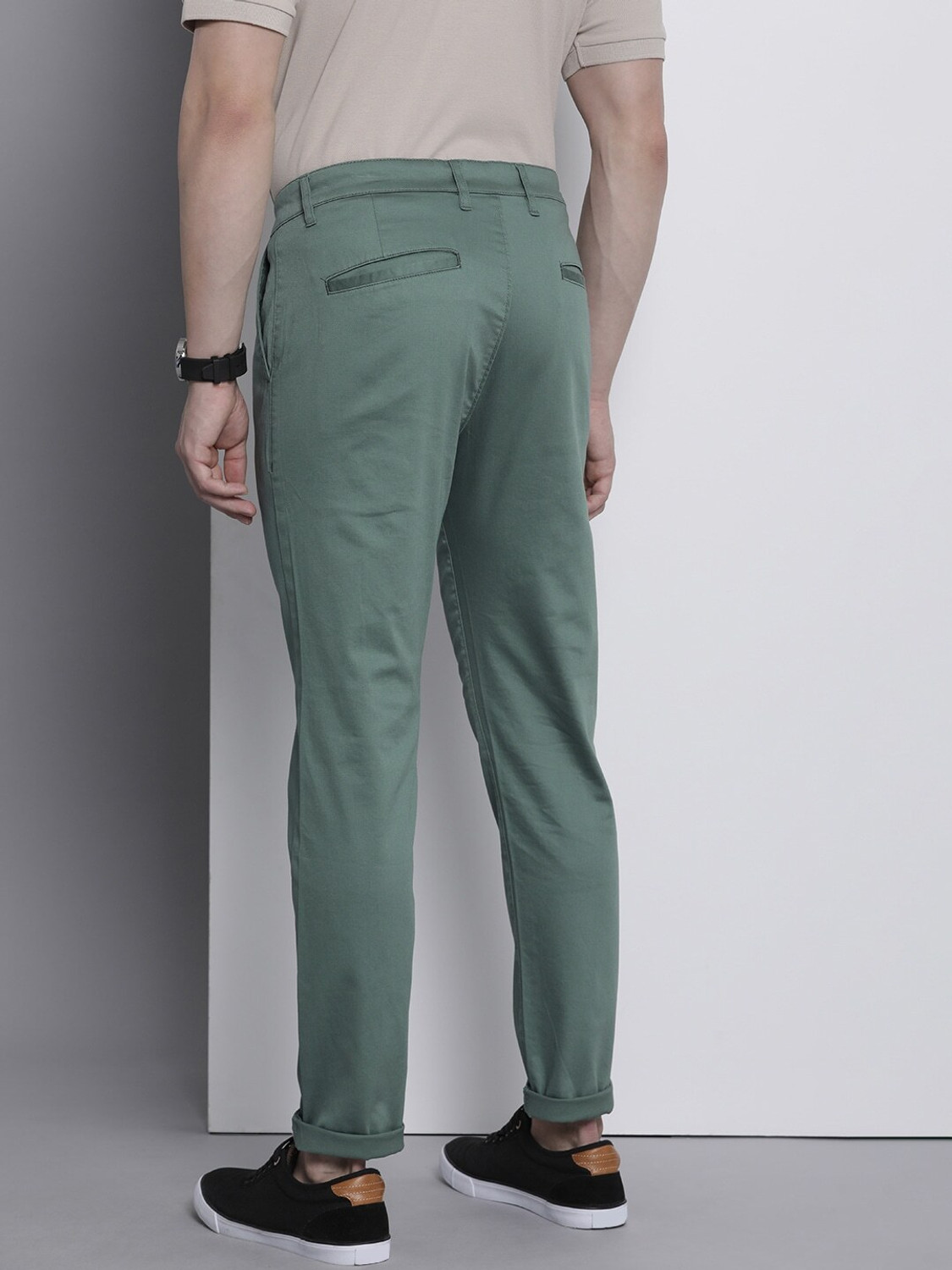 Image of The Indian Garage Co. Slim Fit Men Green Trousers