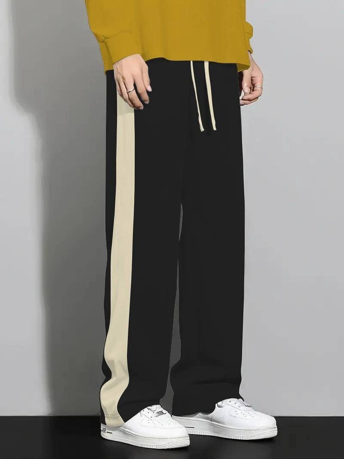 sxxl.in Men Black, Beige Loose Fit Trousers