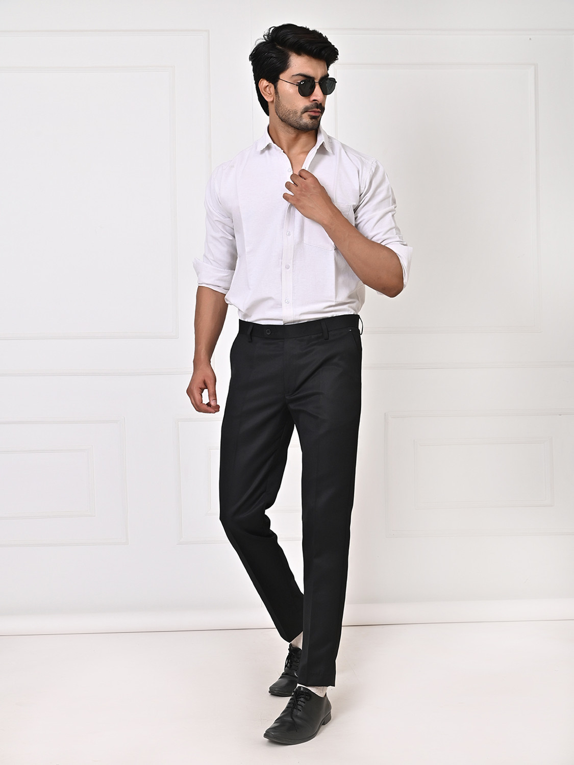 Image of El Cielo Regular Fit Men Black Trousers
