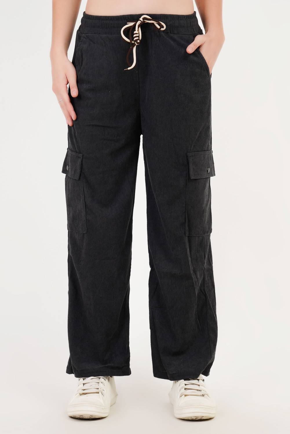 ALIZATRADERS Regular Fit Women Black Trousers