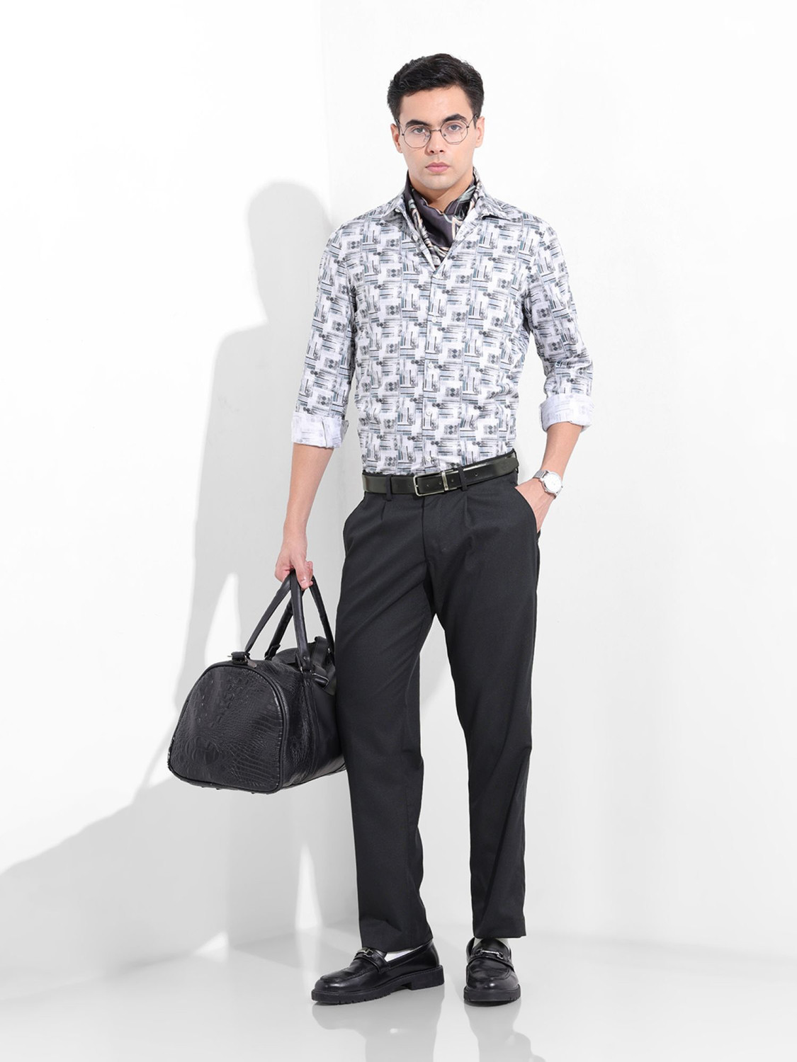 Image of The Indian Garage Co. Regular Fit Men Blue Trousers