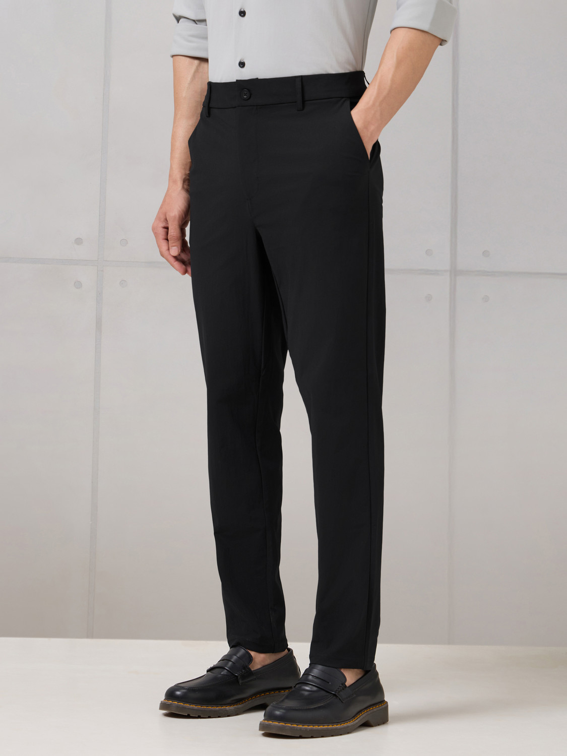 Image of TECHNOSPORT Straight Fit Men Black Trousers