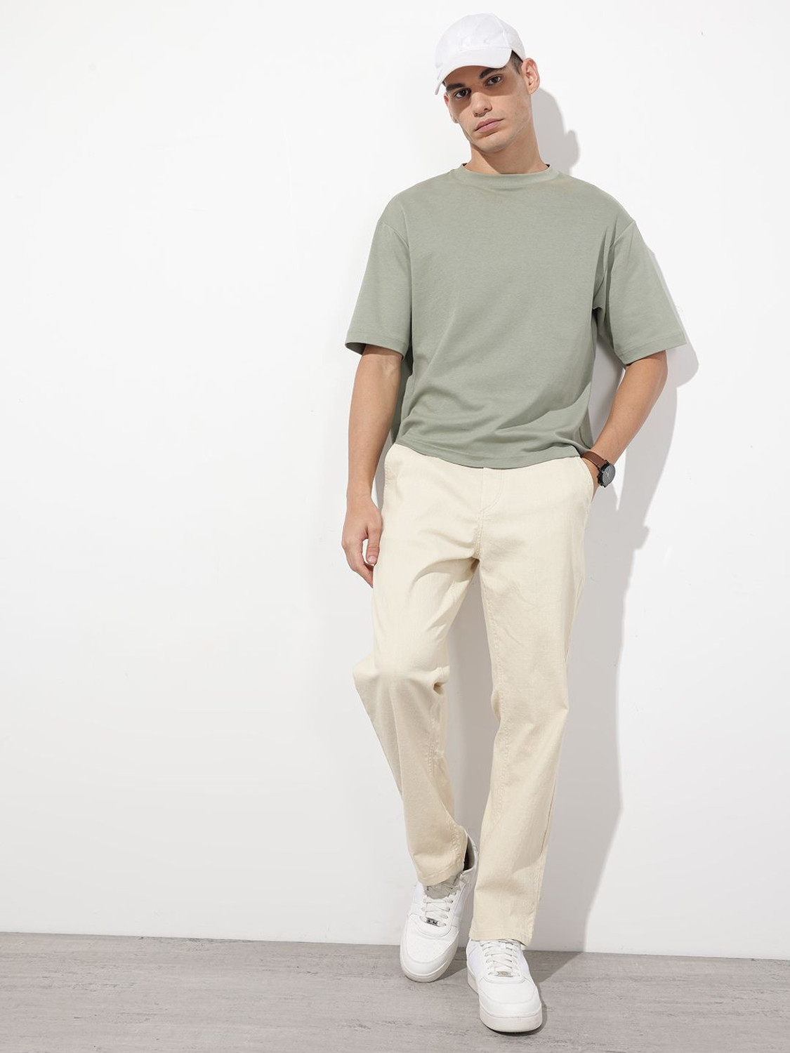 Image of Roadster Relaxed Men Beige Trousers