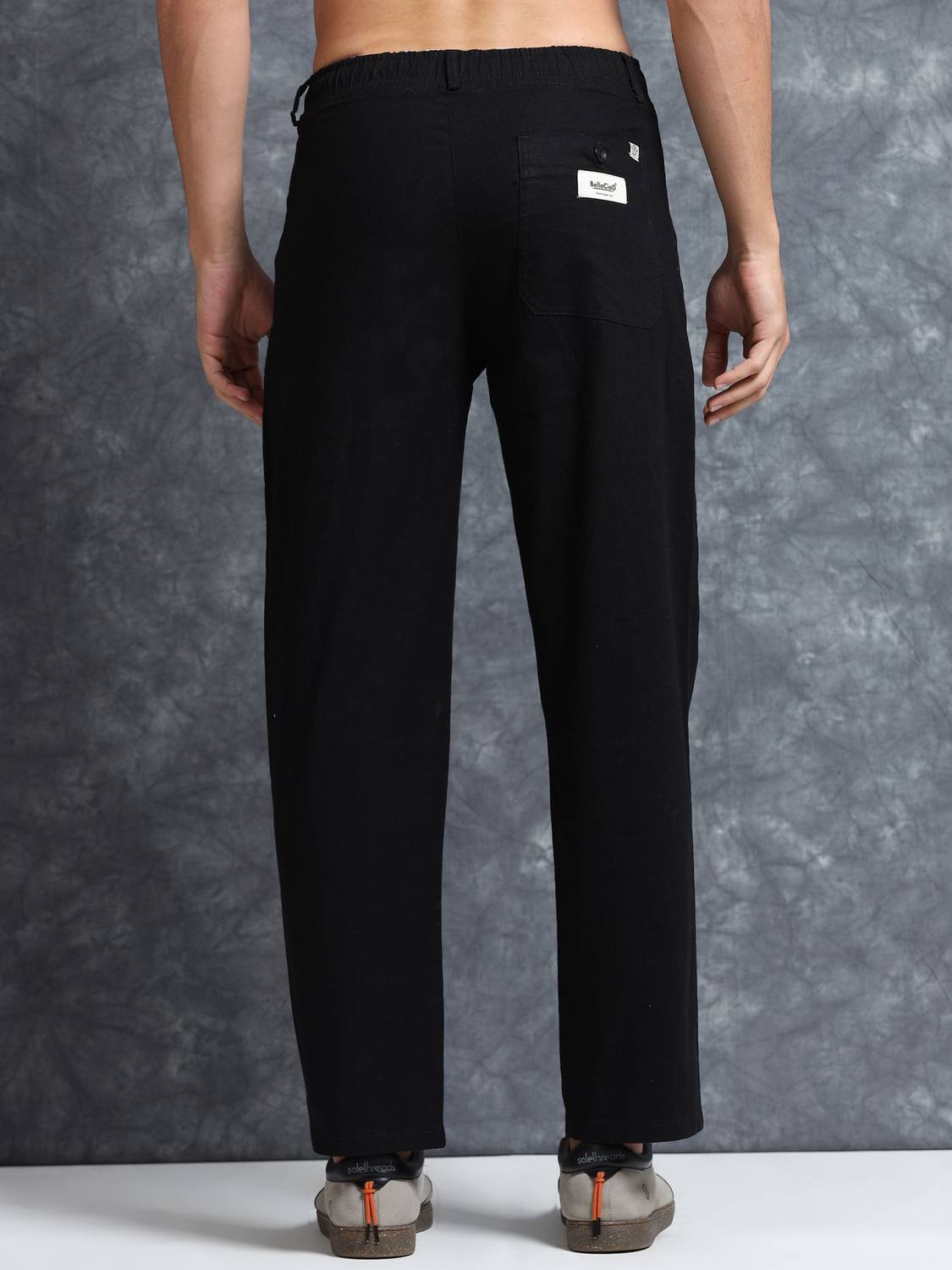 Bellaciao Men Black Relaxed Trousers - Image 2