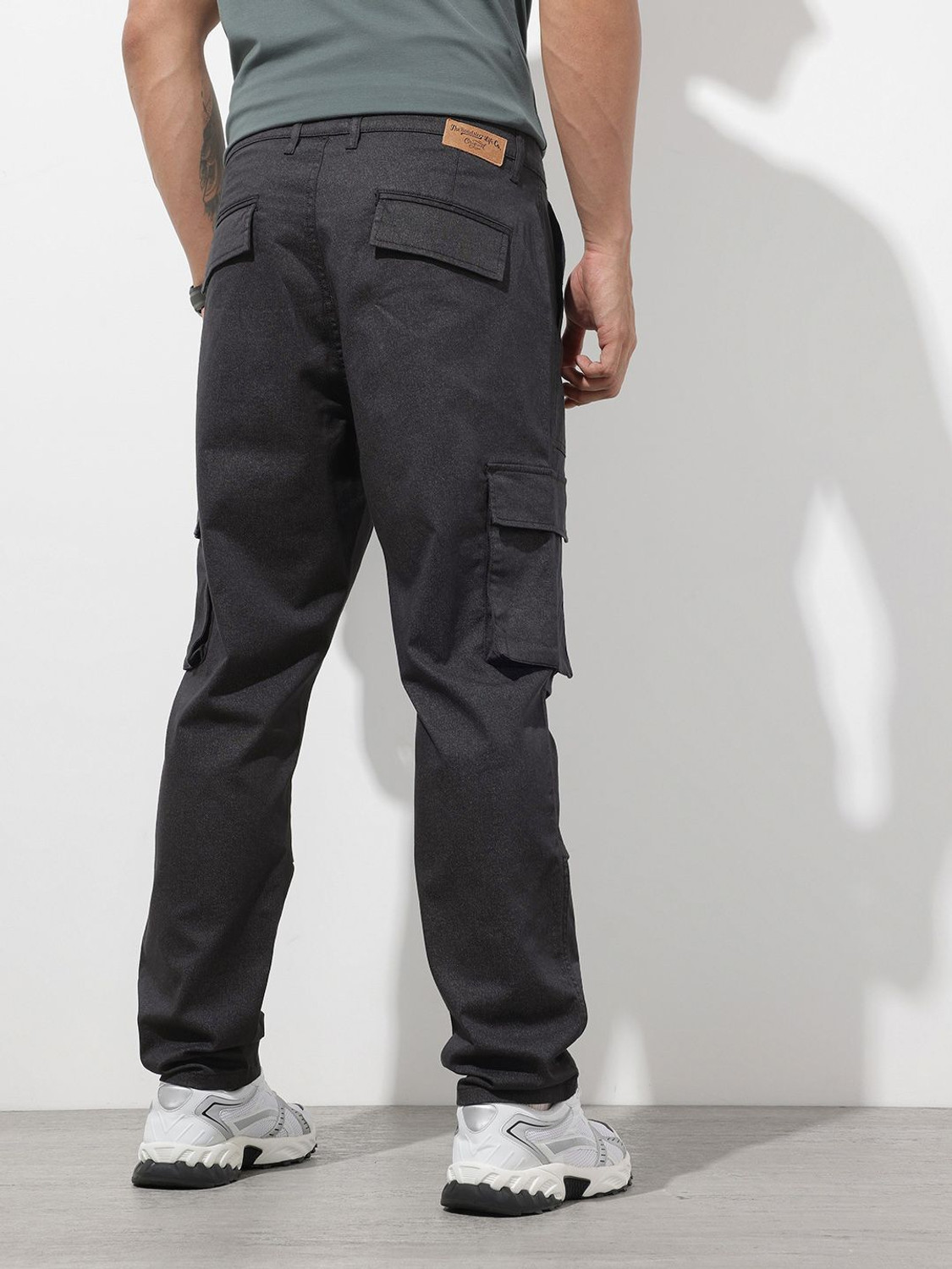 Image of Roadster Regular Fit Men Black Trousers