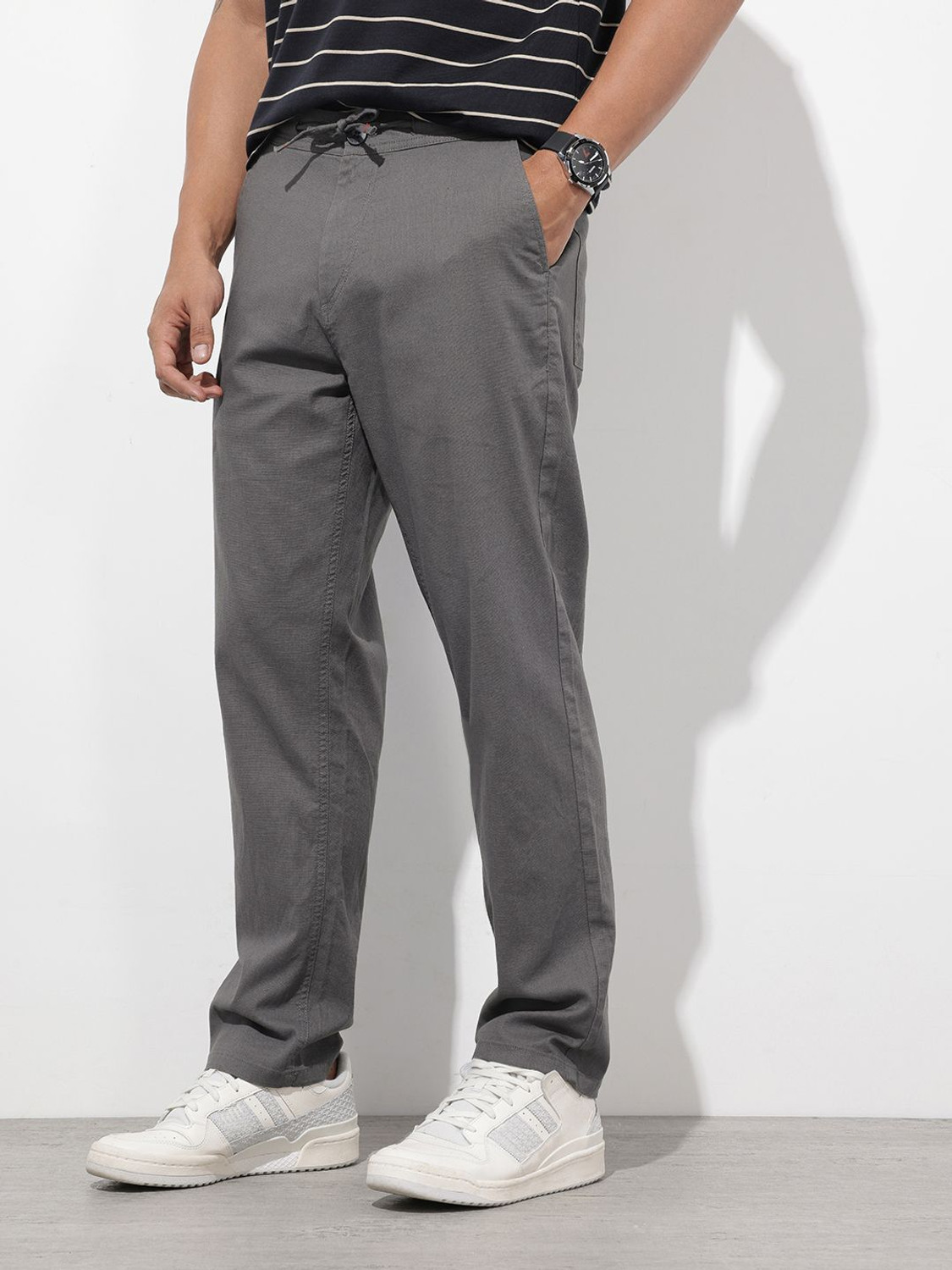 Image of Roadster Regular Fit Men Gold Trousers