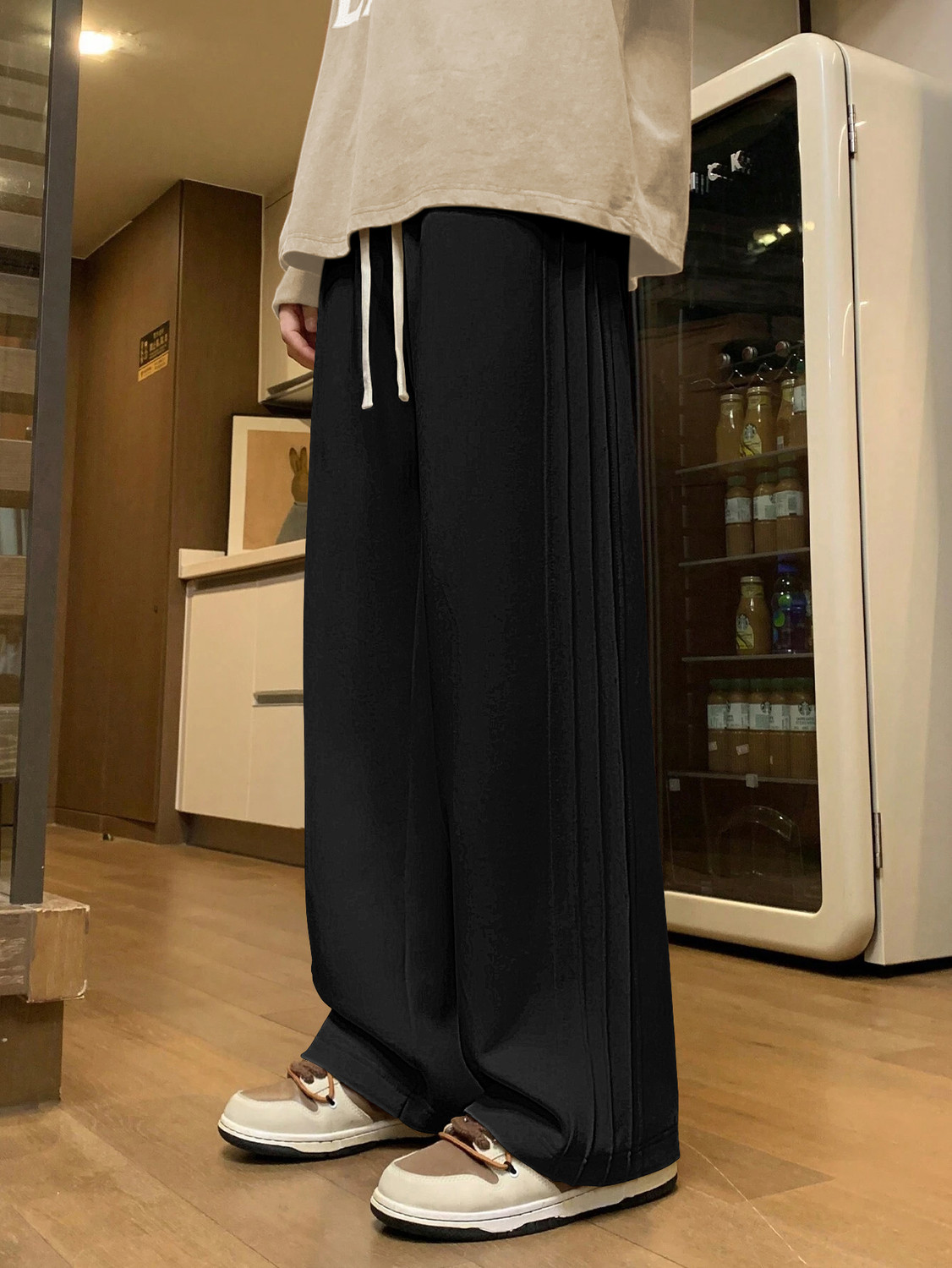 Leriya Fashion Solid Men Black Track Pants
