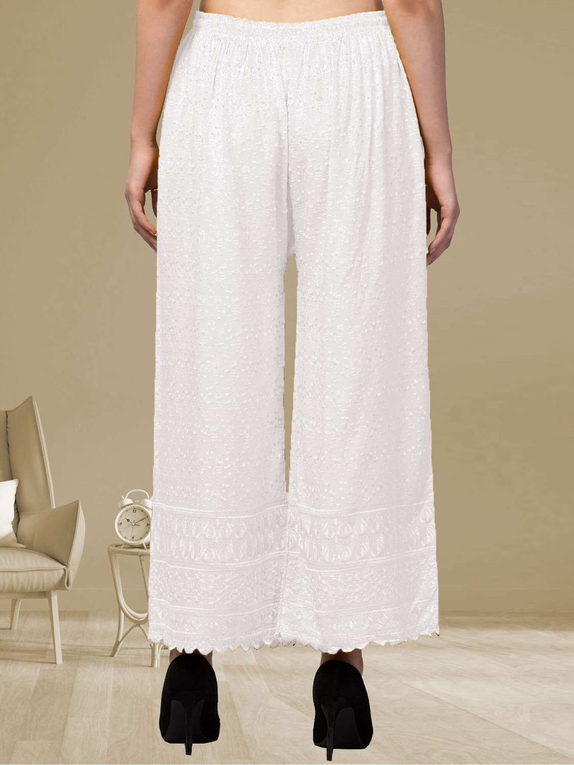Image of FamBee Relaxed Women White Trousers