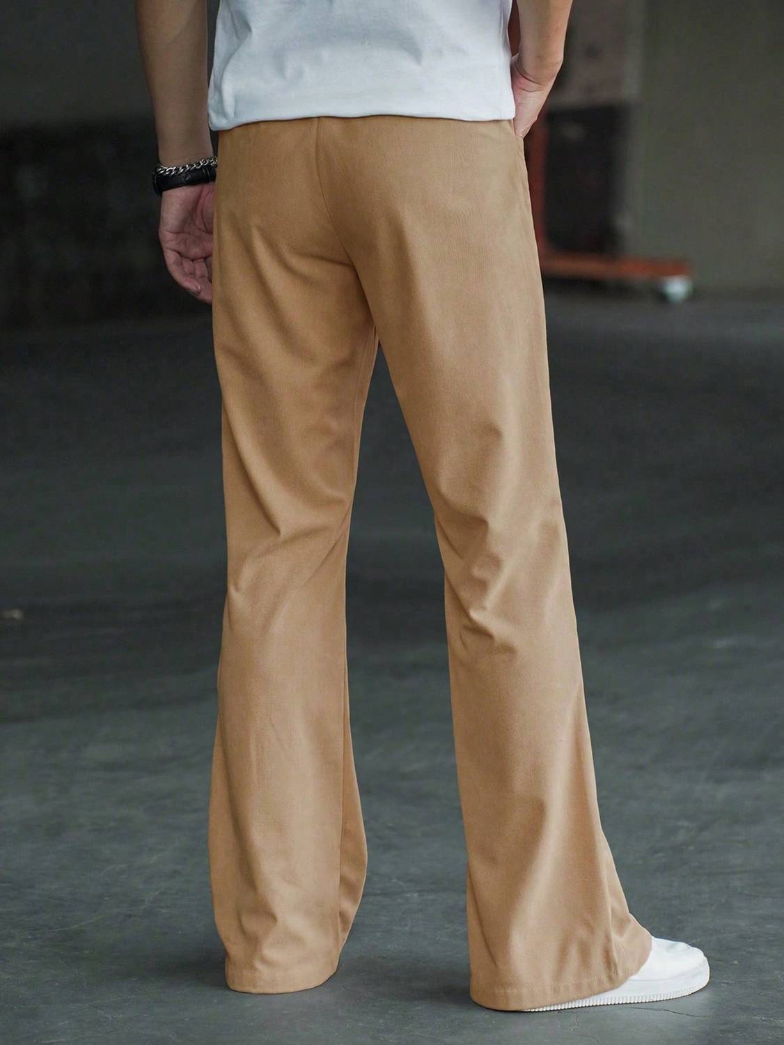 METRONAUT Flared Men Khaki Trousers Green - Image 2