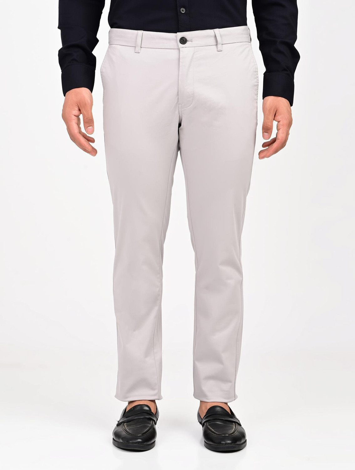 INDIAN TERRAIN Slim Fit Men Cream Trousers