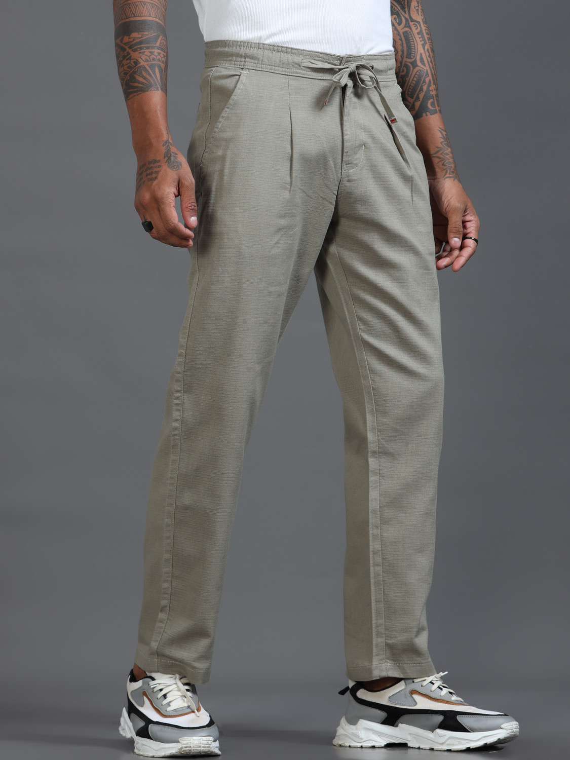 Image of Roadster Relaxed Men Green Trousers