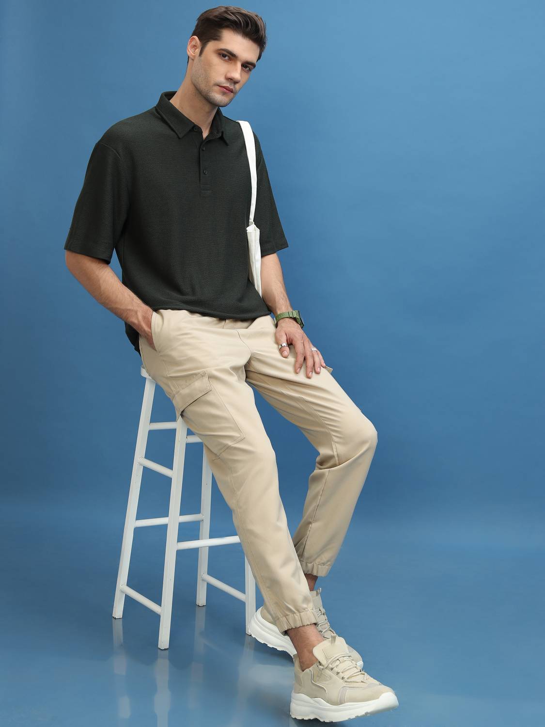 HIGHLANDER Men Khaki Trousers Green - Image 3