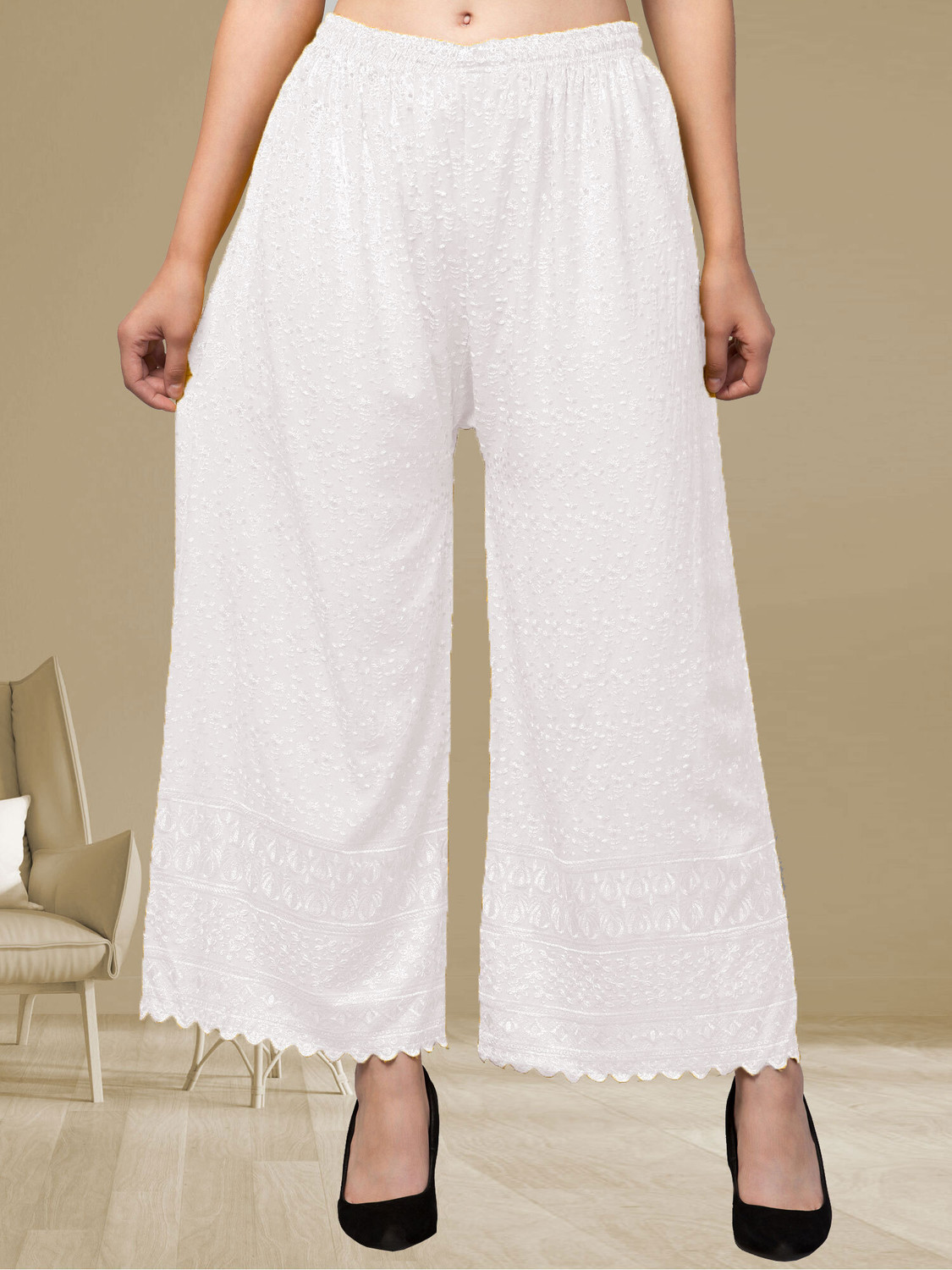 Image of FamBee Relaxed Women White Trousers