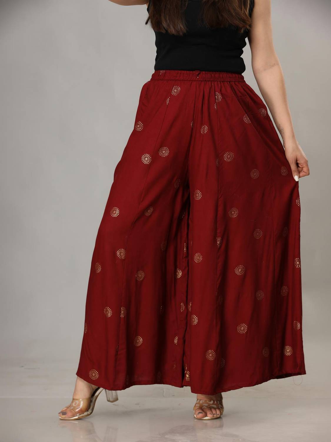 ABRAV Regular Fit Women Maroon Trousers