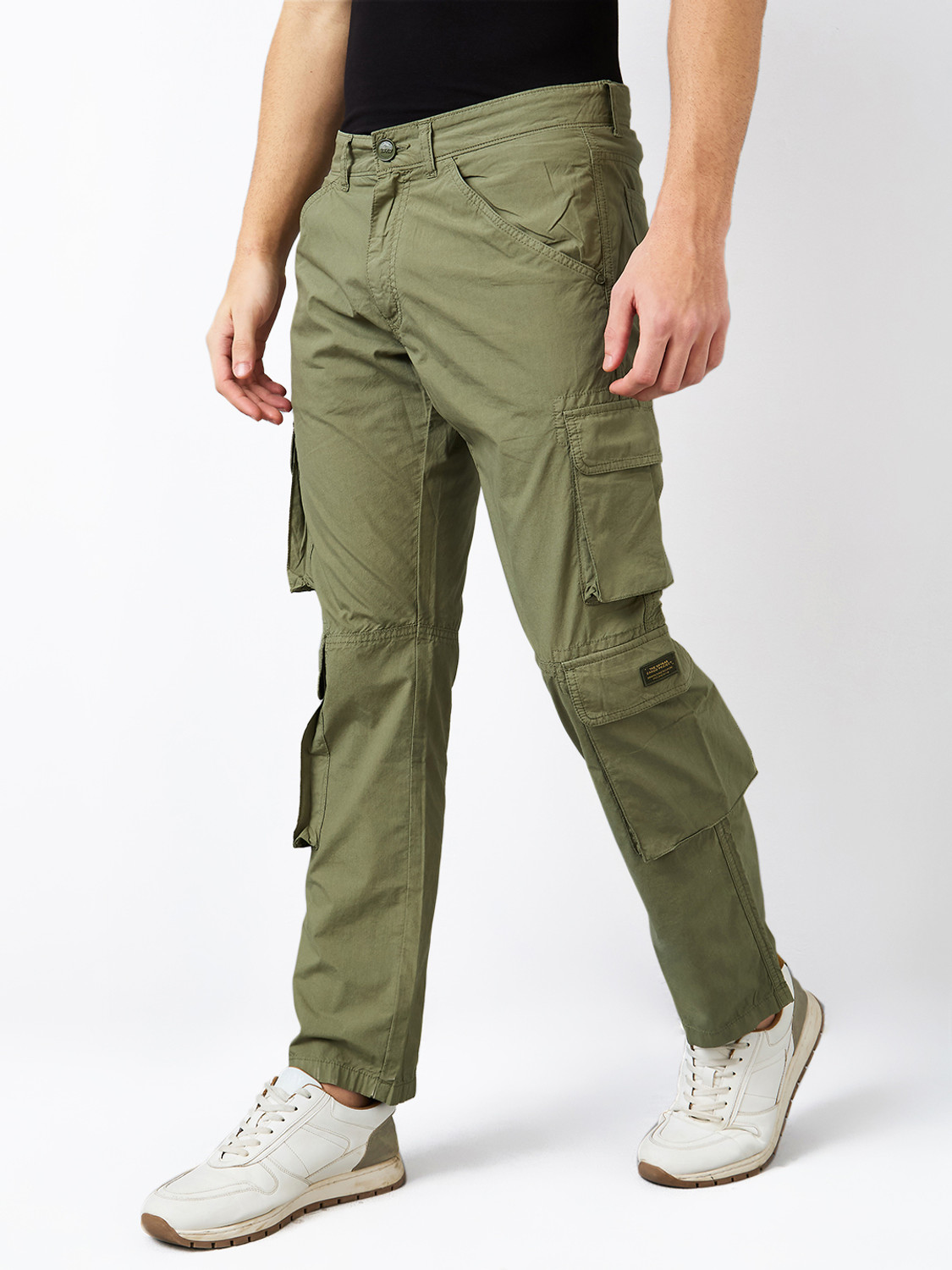 Image of Spykar Straight Fit Men Green Trousers