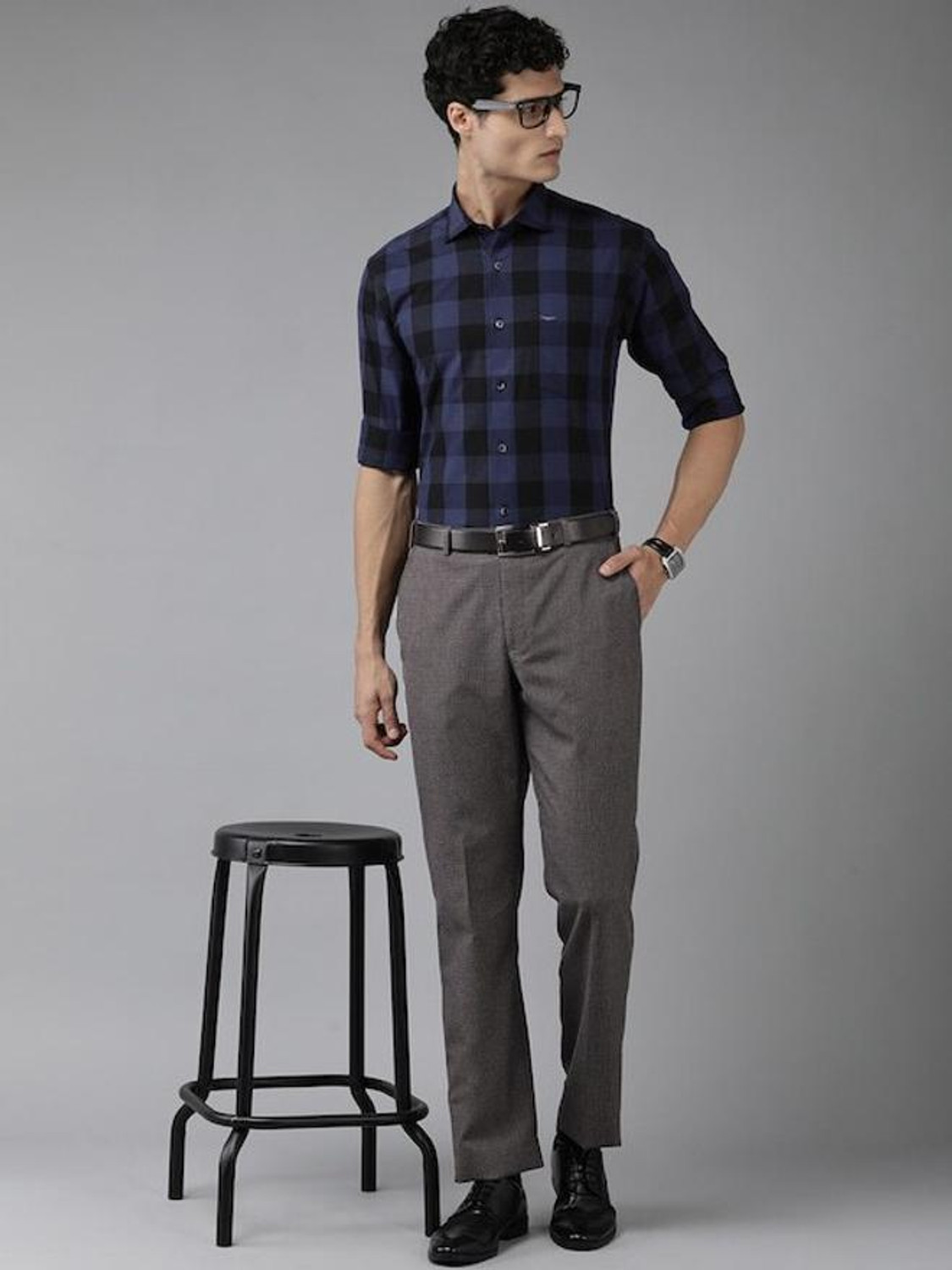 Image of PARK AVENUE Slim Fit Men Grey Trousers