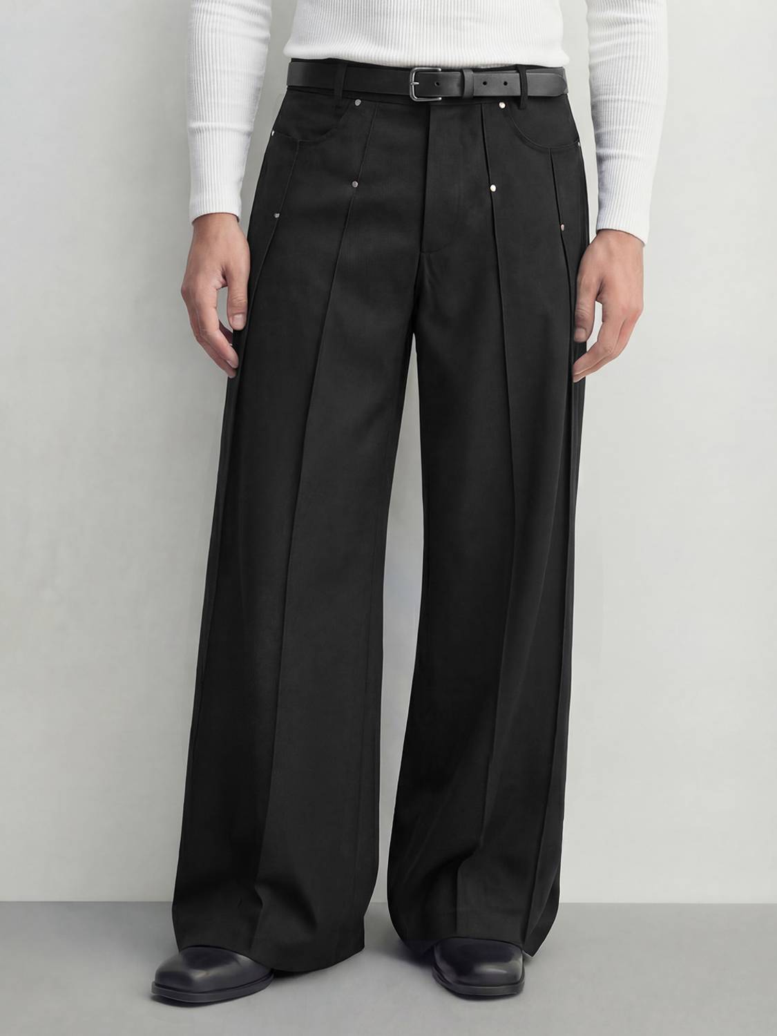FUGAZEE Loose Fit Men Black Trousers