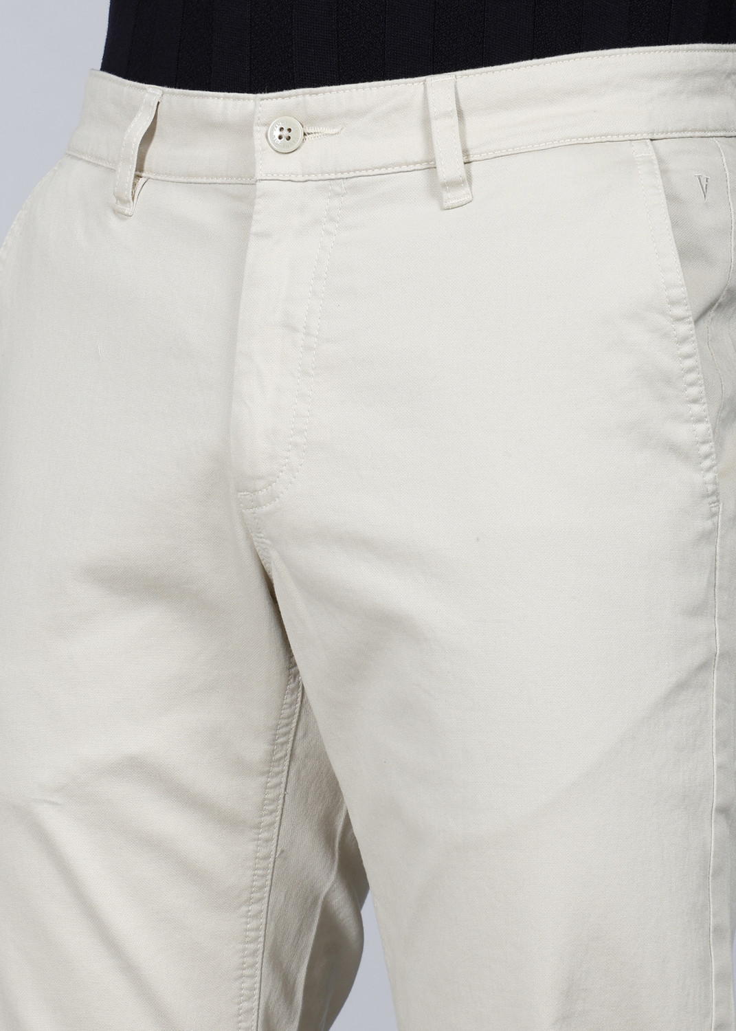 Image of VAN HEUSEN SPORT Men Slim Fit Beige Cotton Blend Trousers