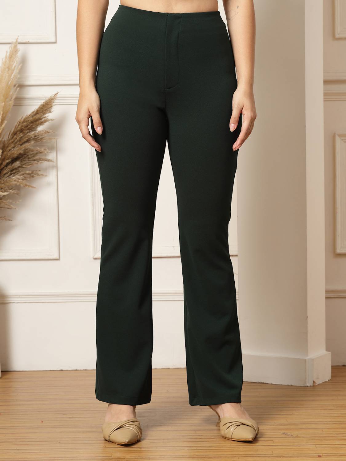 AAYU Regular Fit Women Green Trousers