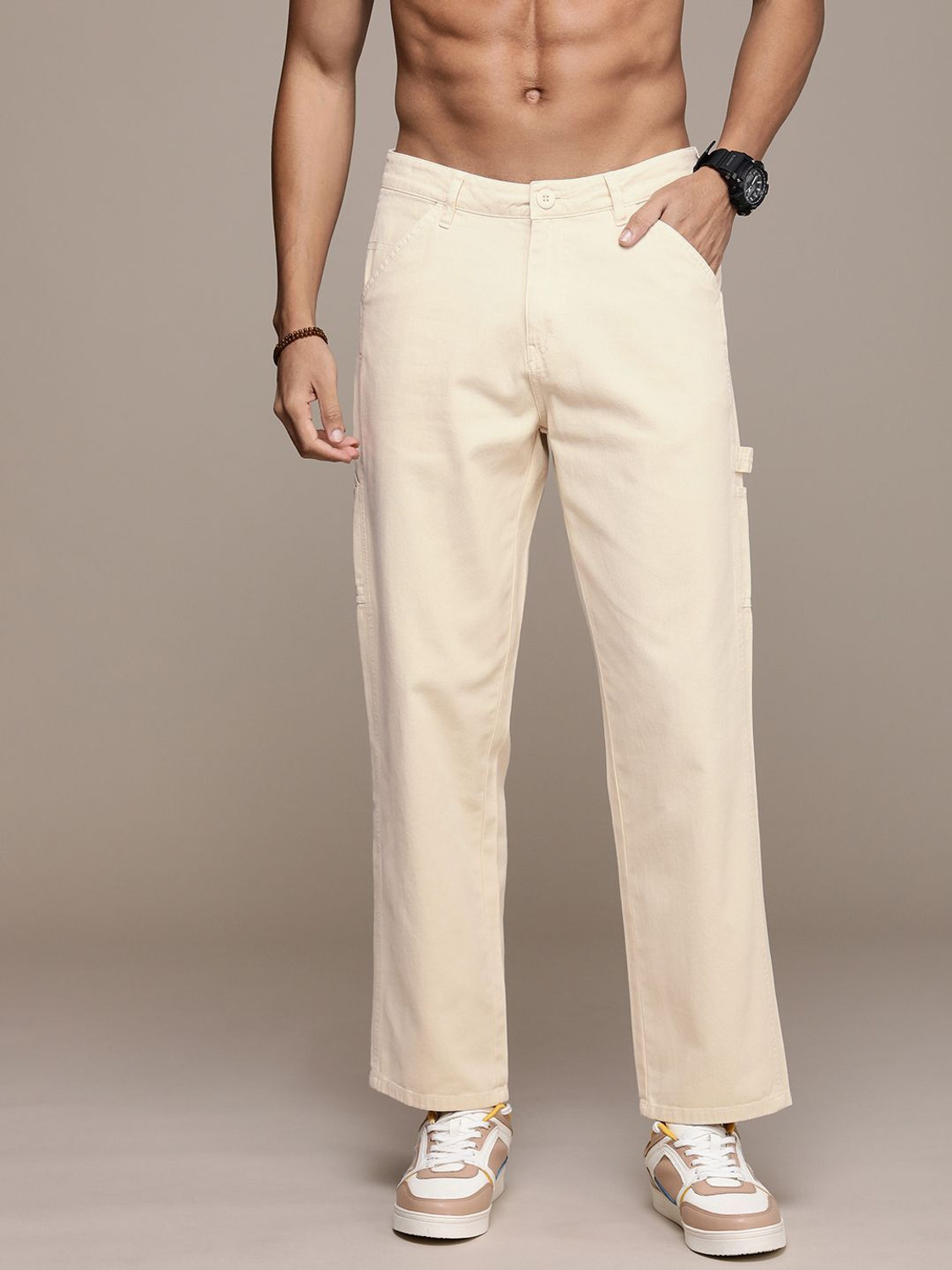 Roadster Straight Fit Men Beige Trousers