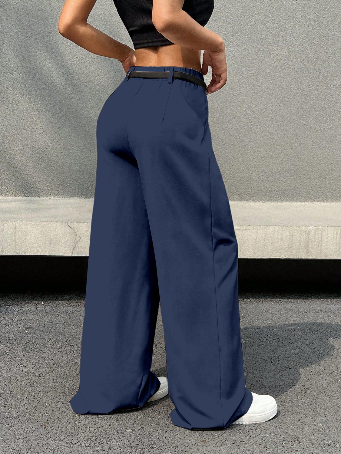 Image of Aahwan Straight Fit Women Dark Blue Trousers